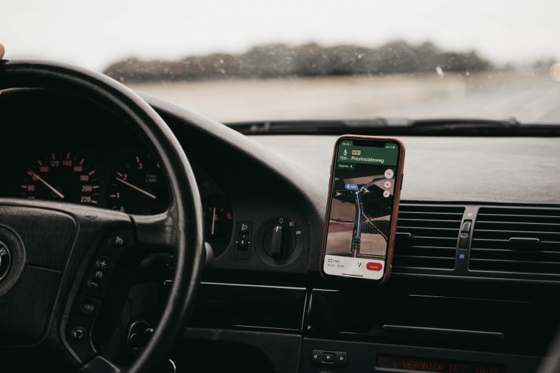 application GPS en voiture